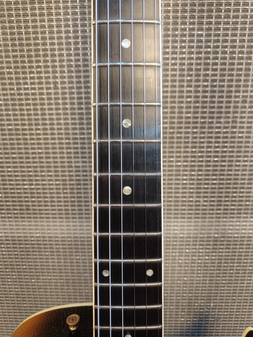 Gibson Howard Robert Fusion III 3 – 1992 – Vintage Sunburst