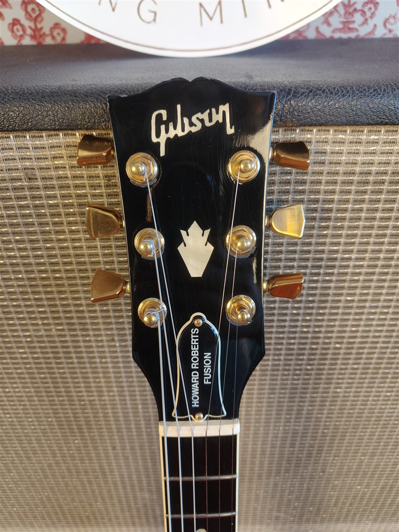 Gibson Howard Robert Fusion III 3 – 1992 – Vintage Sunburst
