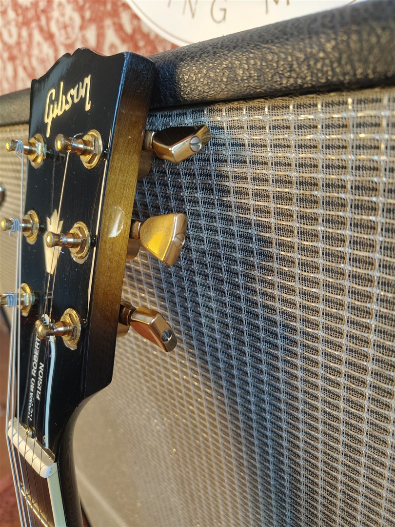 Gibson Howard Robert Fusion III 3 – 1992 – Vintage Sunburst