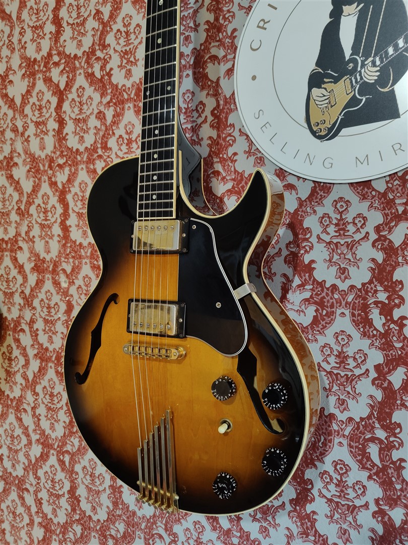 Gibson Howard Robert Fusion III 3 – 1992 – Vintage Sunburst